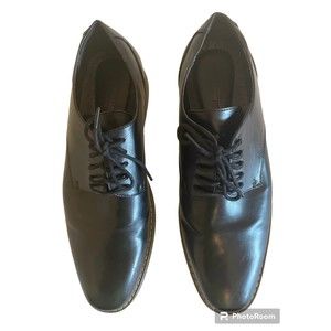 Van Heusen Men's Garrett Oxford Dress Shoe Black Size 10M
